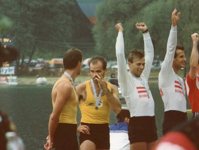 Cto Mundo 1989 (Entrega medallas Cto Mundo Eslovenia 1989.jpg)